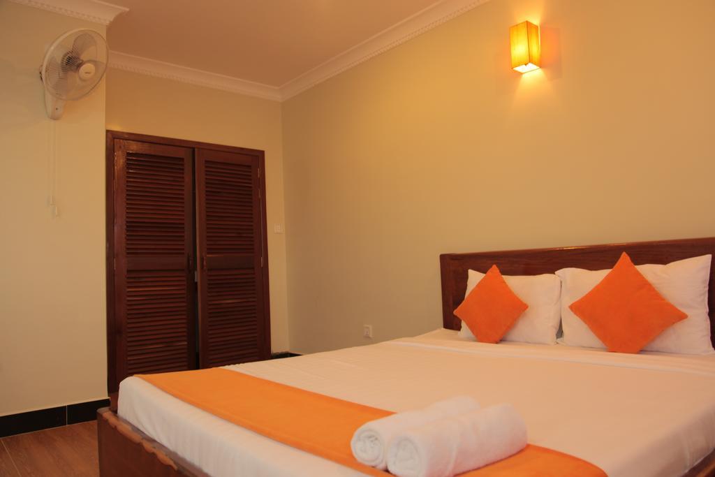 Bonnie Villa Phnom Penh Exterior photo
