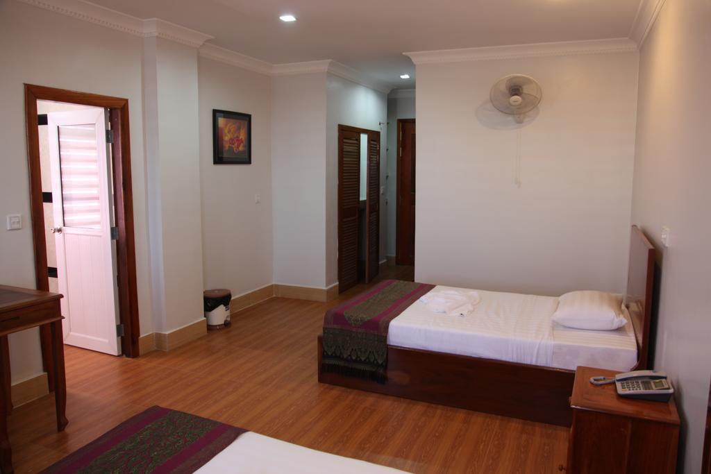 Bonnie Villa Phnom Penh Exterior photo